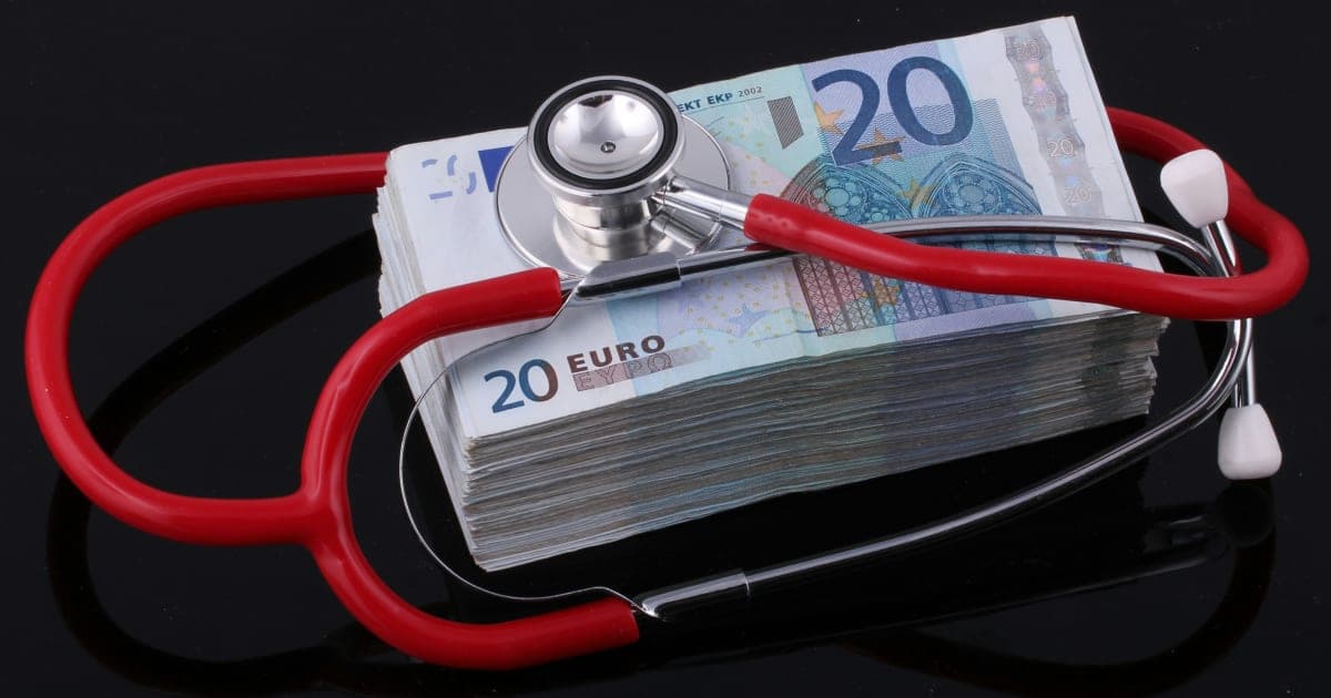 Banner Health Reinstates Mask Mandate Amidst Rising Flu Cases in Arizona