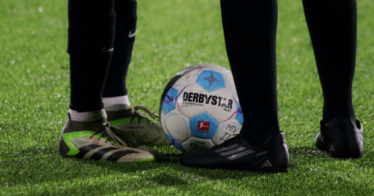 NFL Faces Scrutiny Over Player Safety Amid Rising Concussion Concerns