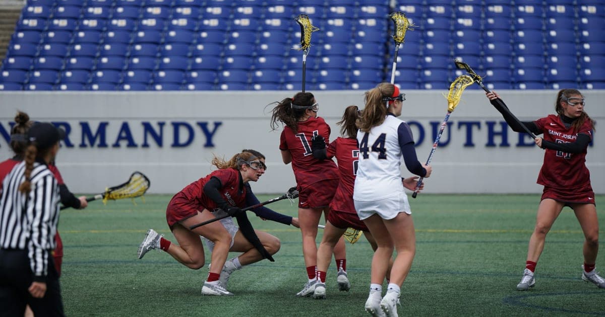 West Virginia Women's Basketball Rallies for Thrilling Victory Over Kansas