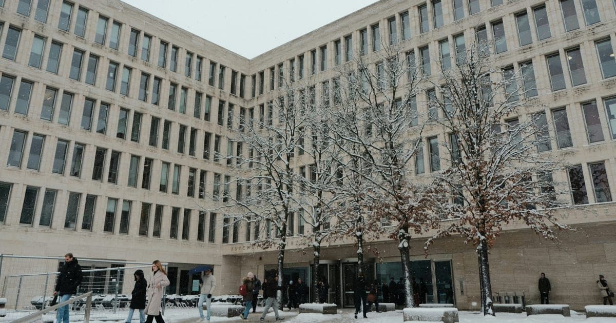 Federal Health Agency Suspends $10 Billion in Funding to Five States Amid Policy Disagreements