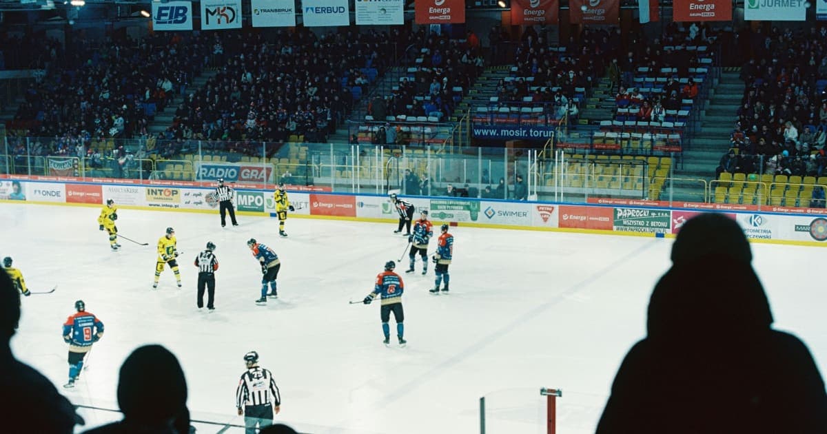 ESPN's Adrian Wojnarowski to be Enshrined in National Sports Media Hall of Fame