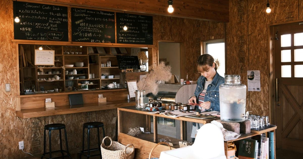 Small Businesses Embrace AI, Cybersecurity Concerns Rise: Tech Trends to Watch