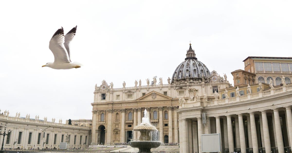 Pope Encourages Young Catholics to Embrace Technology for Faith