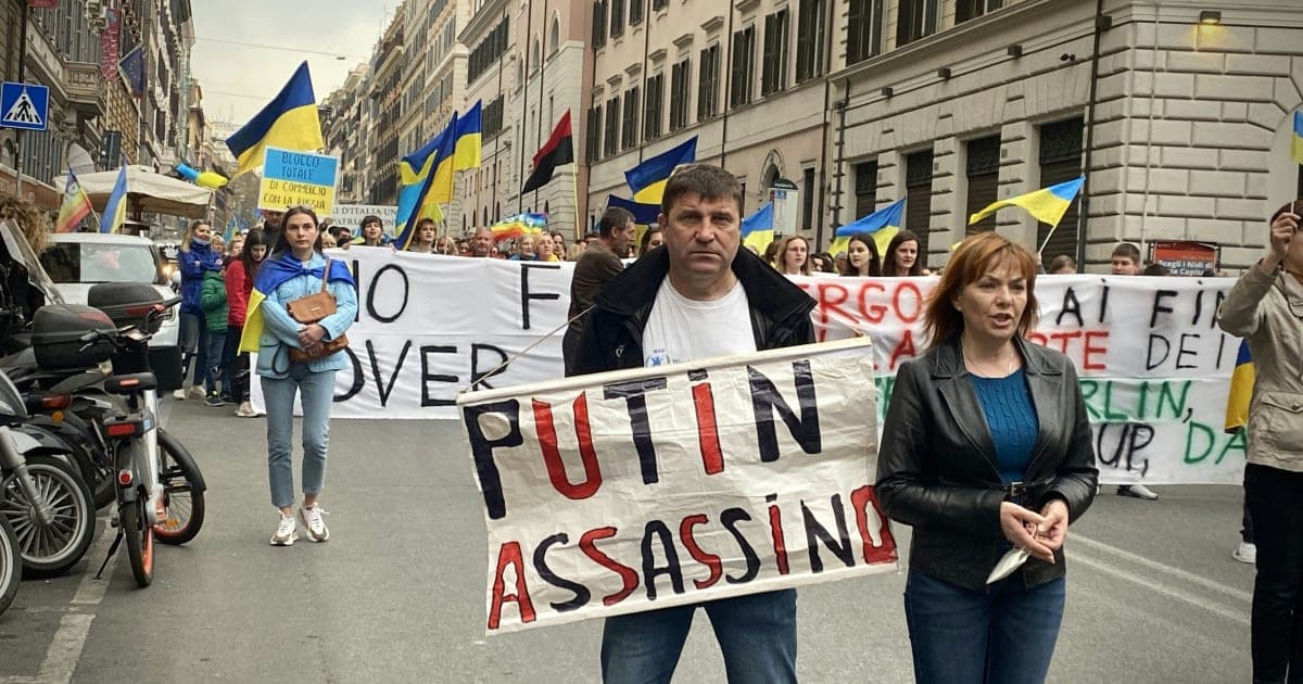 US and Ukrainian Officials Confer on Peace Prospects as Impending Deadline Approaches