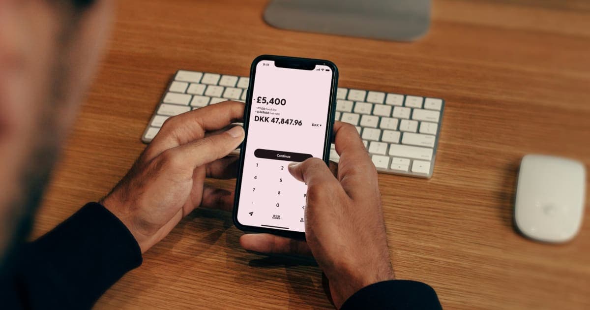 The Glitch in the Matrix: Are Texting Technologies Failing to Meet User Expectations?