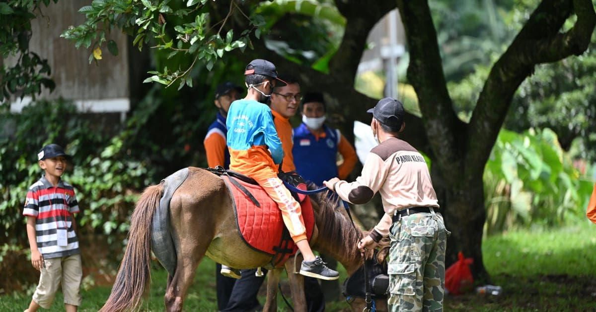 Cavaliers Ride Donovan Mitchell's 34 Points to Victory Over Suns