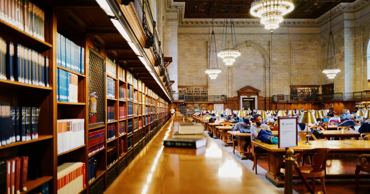 Arlington Library Hosts Tech Fair, Showcasing Innovation and Digital Literacy