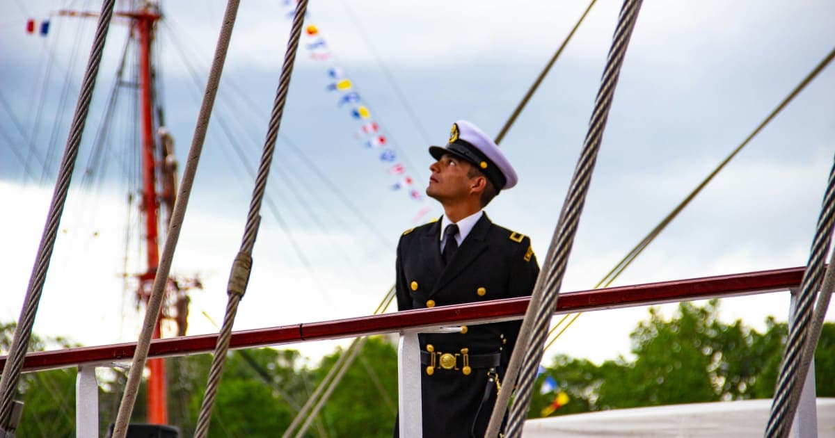 Marine Corps Recruiting Under Scrutiny: Recruiters Allege Pressure to Fabricate Records